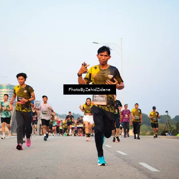 Runner Photo 6675775