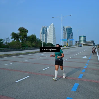 Runner Photo 6675793