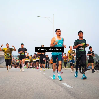 Runner Photo 6675806