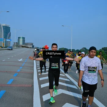 Runner Photo 6675821