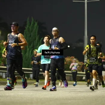 Runner Photo 6675829