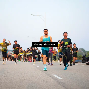 Runner Photo 6675862