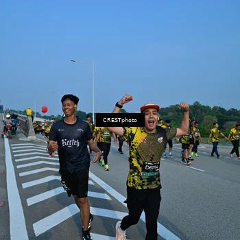 Runner Photo 6675868
