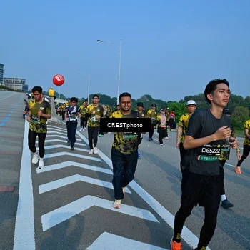 Runner Photo 6675913