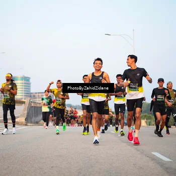 Runner Photo 6675914