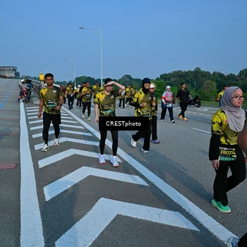Runner Photo 6675928
