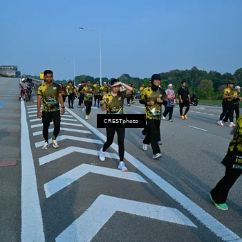 Runner Photo 6675939