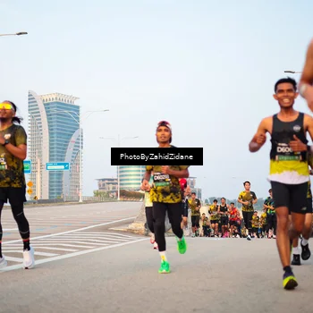Runner Photo 6675978