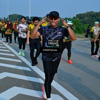 Runner Photo 6675981