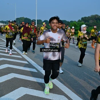 Runner Photo 6675987