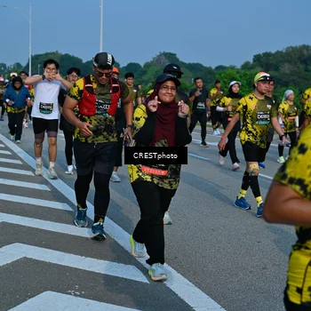 Runner Photo 6675996