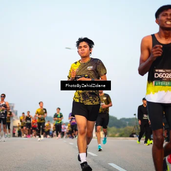 Runner Photo 6675998