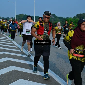 Runner Photo 6676005