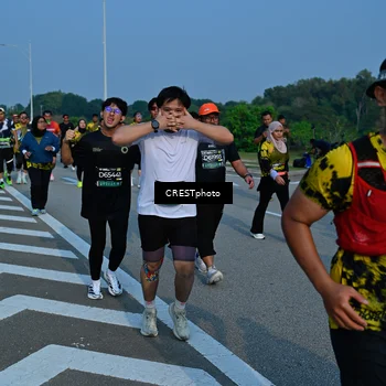 Runner Photo 6676013