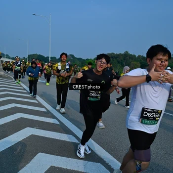 Runner Photo 6676019