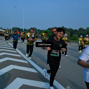 Runner Photo 6676026
