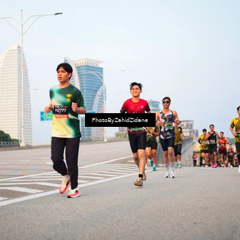 Runner Photo 6676034