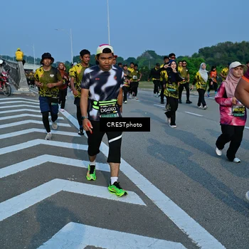 Runner Photo 6676061