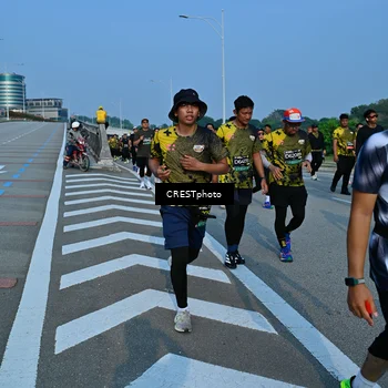 Runner Photo 6676064