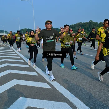 Runner Photo 6676100