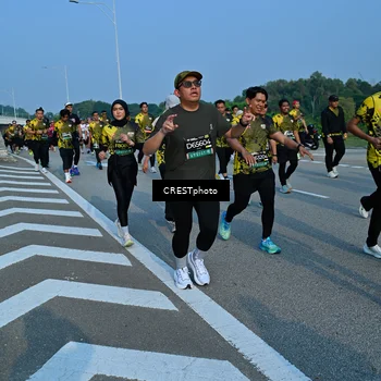 Runner Photo 6676117