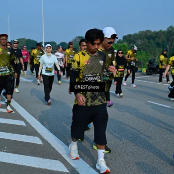 Runner Photo 6676134