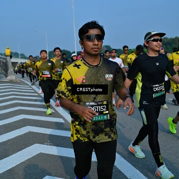 Runner Photo 6676151