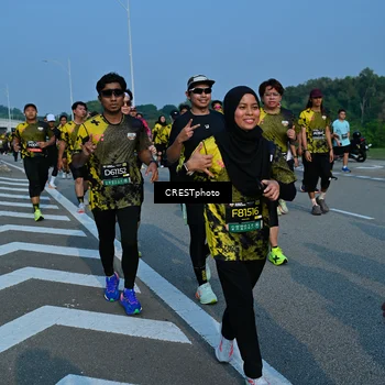 Runner Photo 6676165
