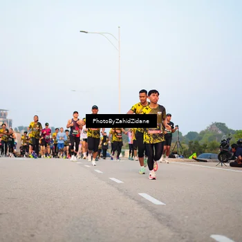 Runner Photo 6676167