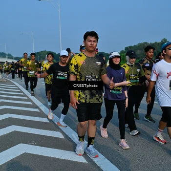 Runner Photo 6676176