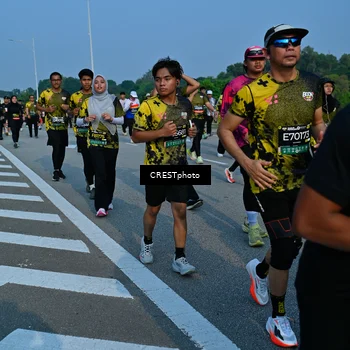 Runner Photo 6676194