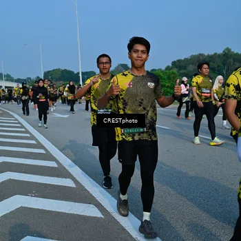 Runner Photo 6676212