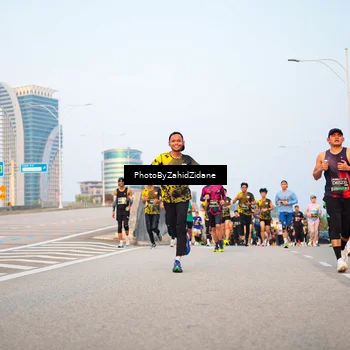 Runner Photo 6676231