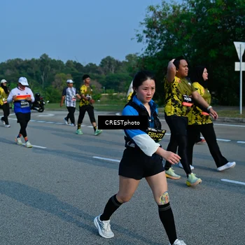 Runner Photo 6676245