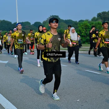 Runner Photo 6676250