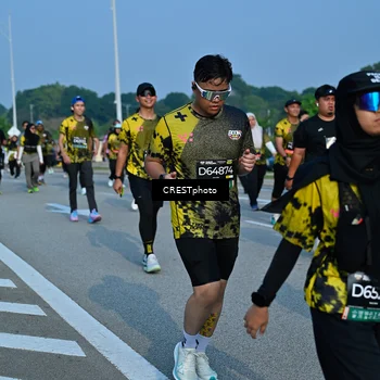 Runner Photo 6676255
