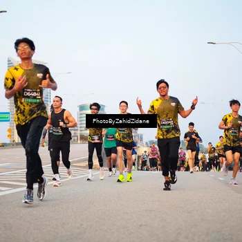 Runner Photo 6676274