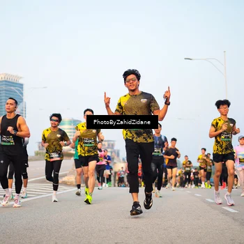 Runner Photo 6676298