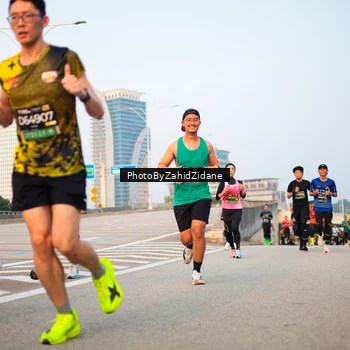 Runner Photo 6676329