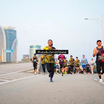 Runner Photo 6676376