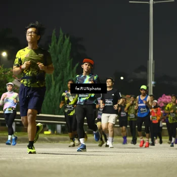 Runner Photo 6676383