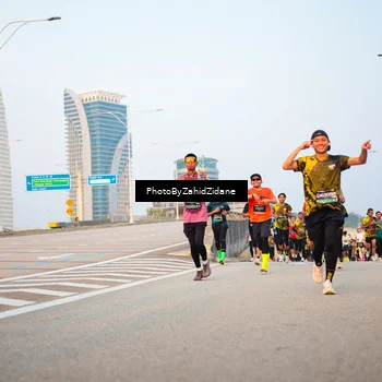 Runner Photo 6676405
