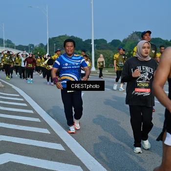 Runner Photo 6676547