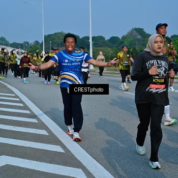 Runner Photo 6676557