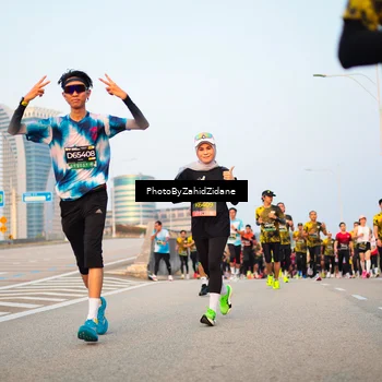Runner Photo 6676579
