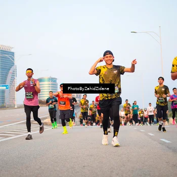 Runner Photo 6676581