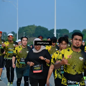 Runner Photo 6676645