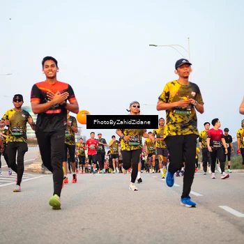 Runner Photo 6676729