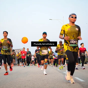 Runner Photo 6676758