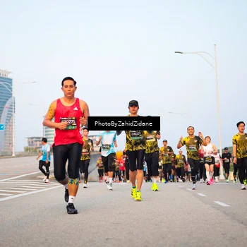 Runner Photo 6676773